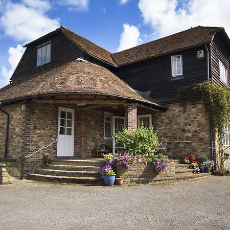 Magpies Lodge Slinfold Bagian luar foto
