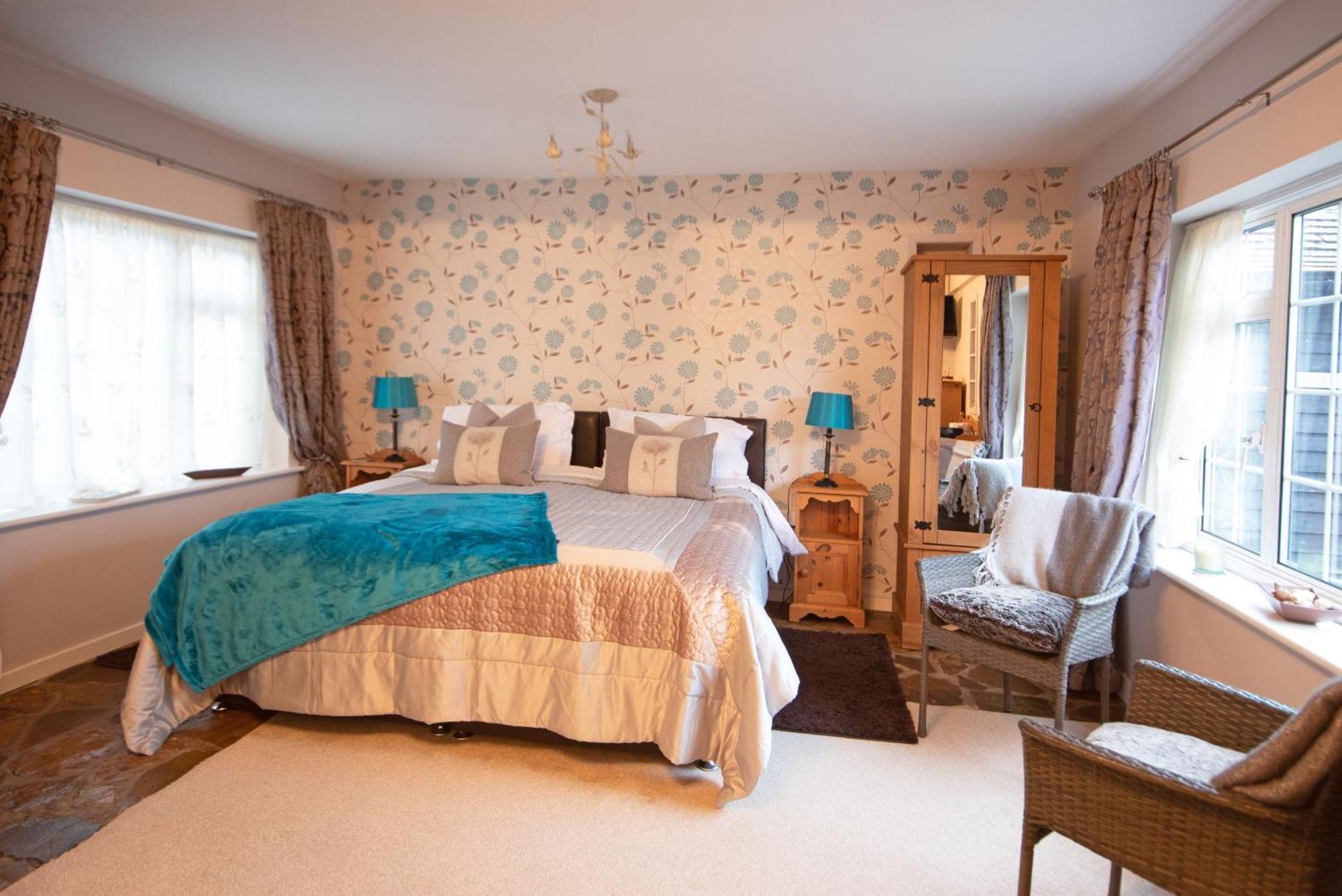Magpies Lodge Slinfold Bagian luar foto